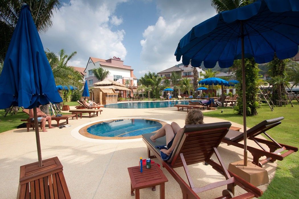 Chaba Kata Beach Hotel Exterior foto
