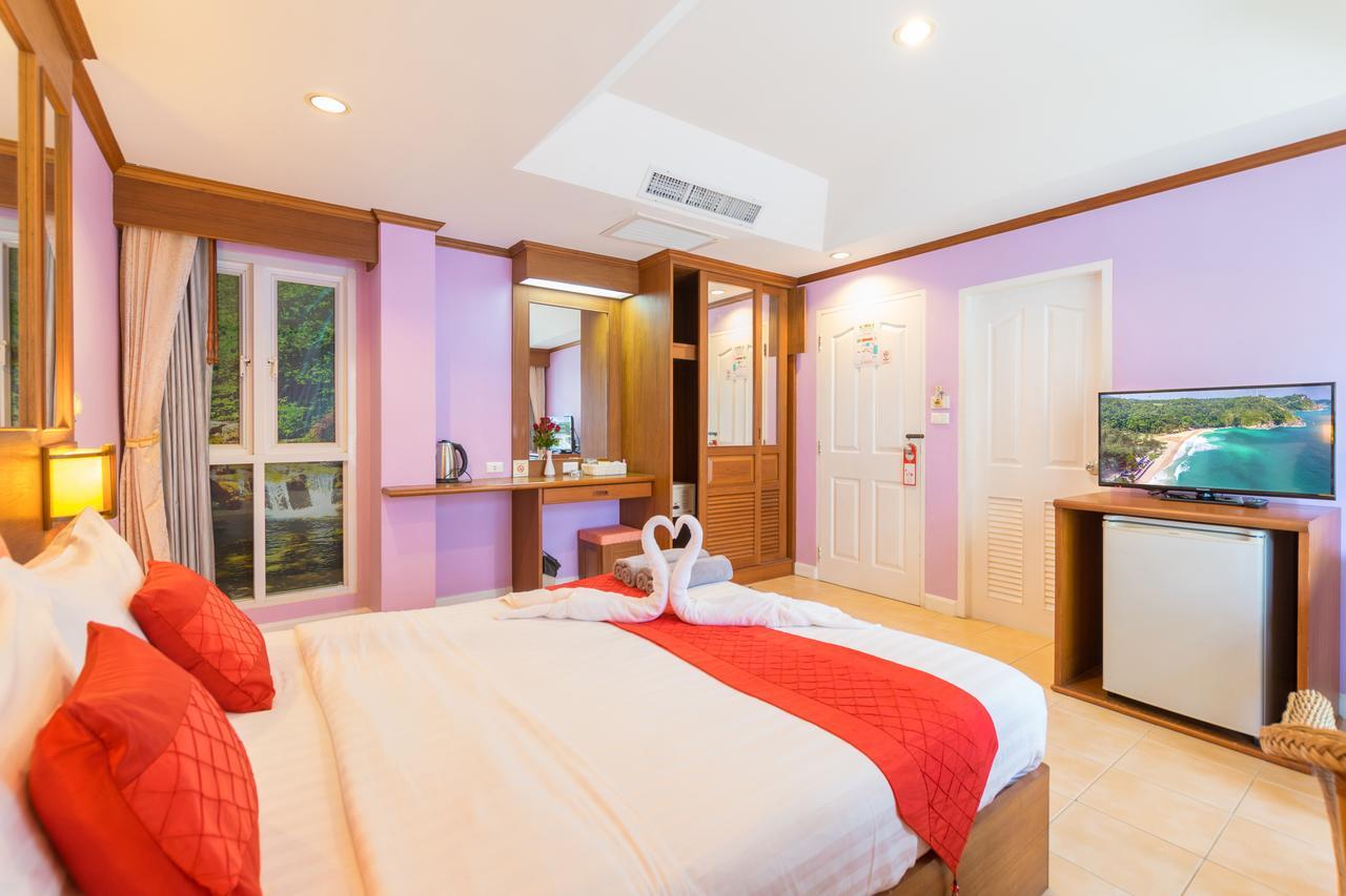 Chaba Kata Beach Hotel Habitación foto