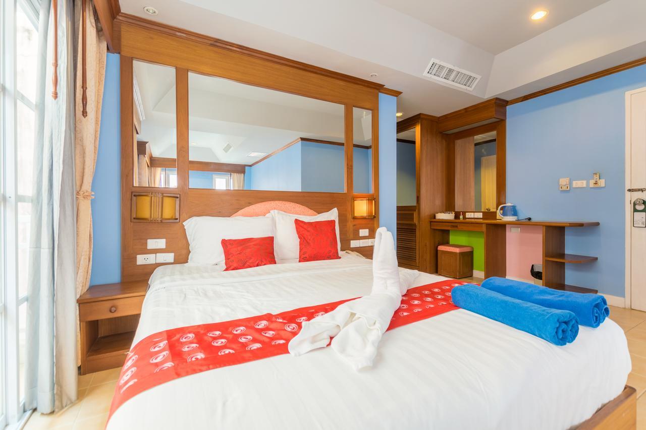 Chaba Kata Beach Hotel Habitación foto