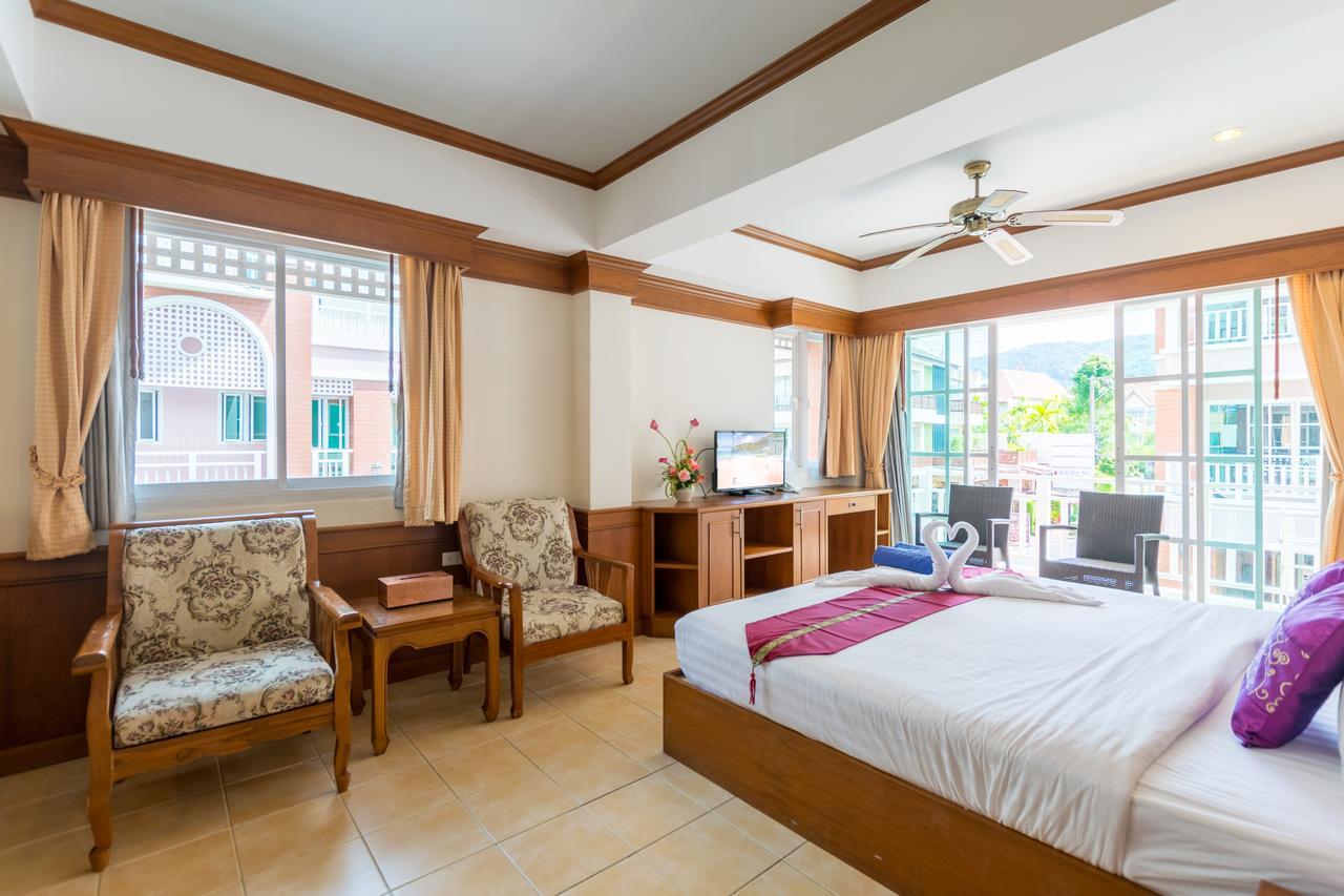 Chaba Kata Beach Hotel Habitación foto